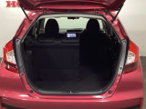 リアシートを前に倒せば荷室容量倍増!