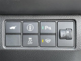 気になる車はすぐにお問い合わせください!画面右側の0066から始まる無料ダイヤルからお問い合わせ下さい!専門スタッフがお車のご質問にお答えいたします!