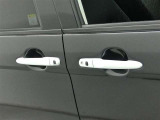 手にした瞬間、質感の良さを実感。細部までこだわった仕上がりです。