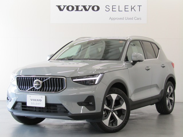 XC40 ウルトラ B4 AWD 4WD 