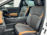 気になる車はすぐにお問い合わせください!画面右側の0066から始まる無料ダイヤルからお問い合わせ下さい!専門スタッフがお車のご質問にお答えいたします!