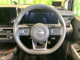 【純正革巻きステアリング】上質な革を使用することで、手にしっかり馴染みとても運転しやすいハンドルです♪
