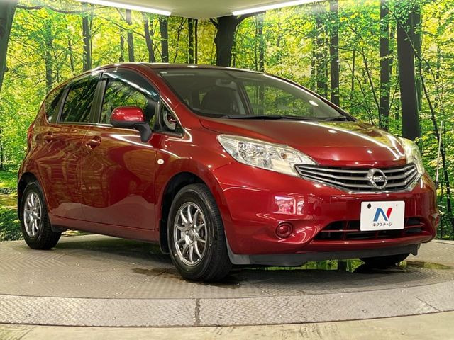 日産 ノート 1.2 X の中古車詳細 (86,427km, ラディアント レッド(PM