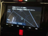 純正ナビを装備。タッチパネル式で使いやすく、お出かけもラクラクです。