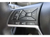 ステアリングスイッチ!オーディオと連動してますので、ボリューム調整やチャンネル変更も可能です!