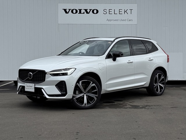 XC60 リチャージ アルティメット T6 AWD PHEV 4WD 