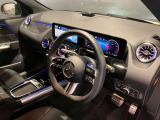 コンパクトモデル各種やSUVモデルも展示車・試乗車をご用意しております。開放感あふれるショールームで、ごゆっくりとお気に入りの1台をお選びください。