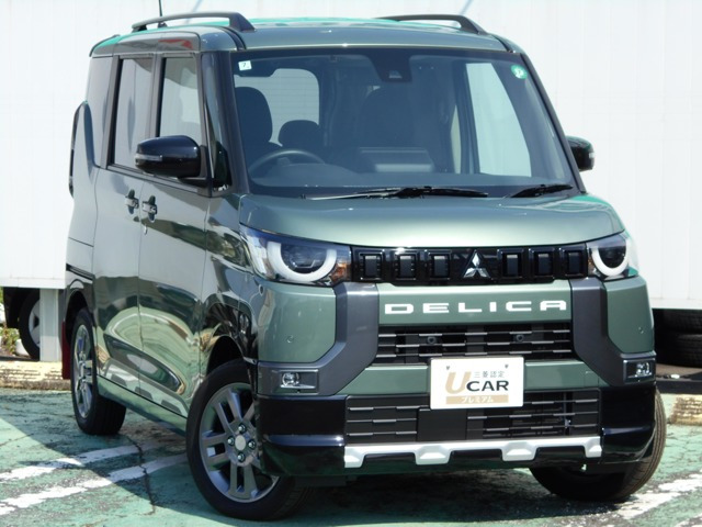 デリカミニ T プレミアム 4WD 
