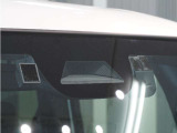 運転する人も、そうでない人も、家族みんなが安心して、自由にお出かけできる生活をサポートする先進機能。