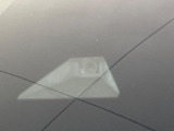 【トヨタセーフティセンス】走行中に前方の車両等を認識し、衝突しそうな時は警報とブレーキで衝突回避と被害軽減をアシスト。より安全にドライブをお楽しみいただけます。