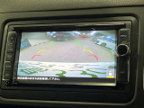 ●ガイドライン付きバックカメラ:不安な駐車もこれで安心!ガイドライン付きなので狭い箇所での駐車もラクラクです!