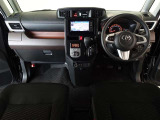視界良好、操作しやすい運転席です。