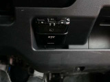 ETC車載器付きです。高速道路の料金所もスムーズに通過できます。