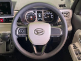 【ステアリングスイッチ】運転中、前方から目線をそらすことなく、オーディオ等の操作が可能な便利機能!安心&快適なドライブを演出してくれます♪