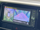 【アラウンドビューモニター】専用のカメラにより、上から見下ろしたような視点で360度クルマの周囲を確認することができます☆死角部分も確認しやすく、狭い場所での切り返しや駐車もスムーズに行えます。