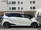ゆとりある広々とした車内空間は、ドライブを始め買い物やレジャーなど、幅広く活躍します。一人でもみんなとでもお出かけを楽しみましょう!