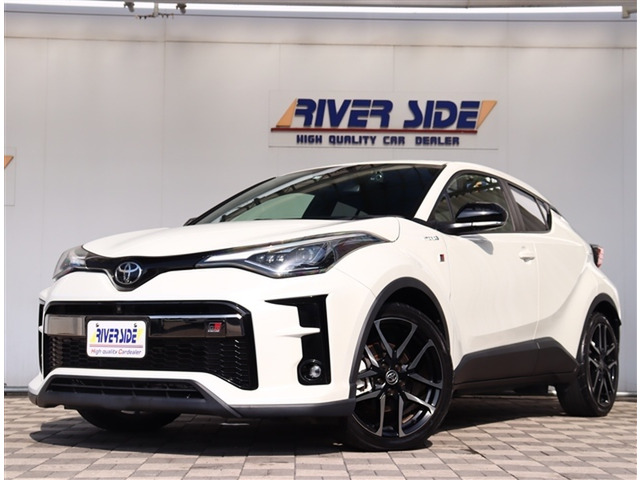 C-HR ハイブリッド 1.8 S GR スポーツ 純正8インチディスプレイオーディオナビパ