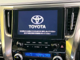 【9インチ ディスプレイオーディオ】大画面ディスプレイへお持ちのスマートフォンと連携して、ナビやbluetoothでの音楽再生が可能です♪デザインはもちろん操作性も良好!別途ナビ機能の取付可能です♪