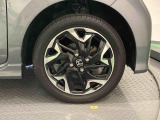 納車前にはプロのメカニックが点検、整備を行いますので安心してお乗り頂けます!!