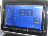 ナビゲーションはカロッツェリアメモリーナビ(AVIC-RL812)を装着しております。AM、FM、CD、DVD再生、Bluetooth、音楽録音再生、フルセグTVがご使用いただけます。