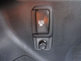 非常時やキャンプなどに役立つAC100Vコンセント付きです。