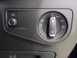 LEDマトリックスヘッドライト”IQ.LIGHT。LEDを精密に制御して照射します。