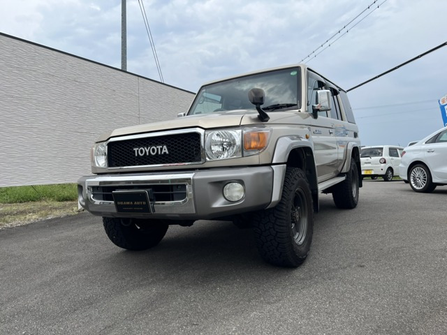 ランドクルーザー70 4.0 4WD