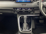 気になる車はすぐにお問い合わせください!画面右側の0066から始まる無料ダイヤルからお問い合わせ下さい!専門スタッフがお車のご質問にお答えいたします!