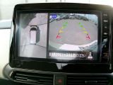 アラウンドビューモニター!空から見下ろしているかのような映像を映し出します。駐車時には安心ですよね♪