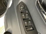 【プロのメカニック多数在籍】兵庫ダイハツには併設の整備工場がございます☆購入されてからのお手入れも当店にお任せください!充実の整備パック『ワンダフルパスポート』にも是非ご加入下さいo(^∇^)o♪