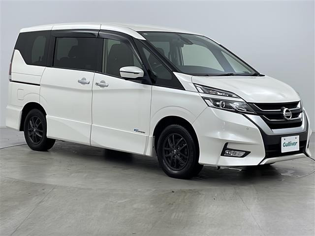 セレナ 2.0 ハイウェイスター Vセレクション 4WD 4WD 修復歴無し