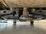 下廻りの状態です(車両後方から)