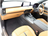 高品質カークリーニング ピカピCar 外装・内装、岐阜トヨペットの専門スタッフがシートもカーペットも綺麗に洗浄済み!プロの仕上げを是非ご確認下さいませ。