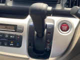 当店のお車をご覧いただきましてありがとうございます。お車についてのご質問やお見積りのご依頼、ご購入にあたってのご相談などは無料電話(0078-6002-312860)にお気軽にお問い合わせ下さい!