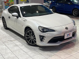 大好評のボディコーティング「弾スプラッシュコート」もご納車までに施工可能。通常のガラスコートと異なる、耐久年数6年の無機質ガラスコーティングが、ボディをキレイな状態に保ってくれます。