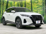 大好評のボディコーティング「弾スプラッシュコート」もご納車までに施工可能。通常のガラスコートと異なる、耐久年数6年の無機質ガラスコーティングが、ボディをキレイな状態に保ってくれます。