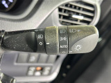 【オートライト(AUTO)】外の明るさをシステムが感知して、自動でヘッドライトが点灯します!ヘッドライトをつけ忘れを防ぐ便利機能です。