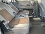 当店は新車販売・中古車販売・車検・整備・鈑金塗装・用品販売・自動車保険を取扱い、カーライフの総合店舗です。