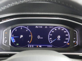 様々な表示が出来るDigital Cockpit Proを装備!