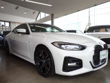 BMW在庫保有台数常時100台以上!ご来店の際はBMW本店(厚木市下荻野140-1)にご来店ください!弊社自慢の全天候型ショールーム!BMW在庫保有台数常時100台以上ございます!