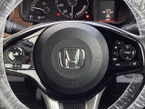 運転中のオーディオの音量やソースの変更も手元で出来ますよ!!
