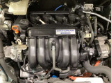 ホンダスタッフがしっかり整備して保証付きにてお渡し致します。エンジンルーム&室内ルームともにクリーニング済みで清潔です。快適なドライブをお楽しみください。