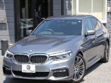 BMW 5シリーズセダン 530i