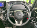 【ステアリングスイッチ】運転中、前方から目線をそらすことなく、オーディオ等の操作が可能な便利機能!安心&快適なドライブを演出してくれます♪