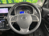 【純正革巻きステアリング】上質な革を使用することで、手にしっかり馴染みとても運転しやすいハンドルです♪