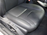 禁煙車ですので焦げや臭いなどはございません。気持良くお乗り頂けます。