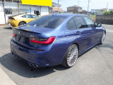 B3 リムジン アルラット 4WD 