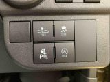 WEB掲載時にはお車に付いている装備と、様々な写真をたくさん載せるように心がけております。1台1台特徴をとらえたキャッチコメントを掲載しています。