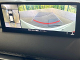 【360°ビューモニター】専用のカメラにより、上から見下ろしたような視点で360度クルマの周囲を確認することができます☆死角部分も確認しやすく、狭い場所での切り返しや駐車もスムーズに行えます。