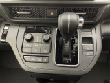 気になる車はすぐにお問い合わせください!画面右側の0066から始まる無料ダイヤルからお問い合わせ下さい!専門スタッフがお車のご質問にお答えいたします!